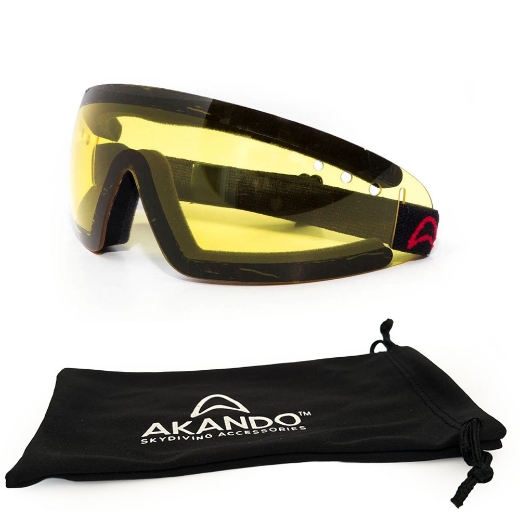 Akando skydiving goggles with dual foam fit and UV 400 protection